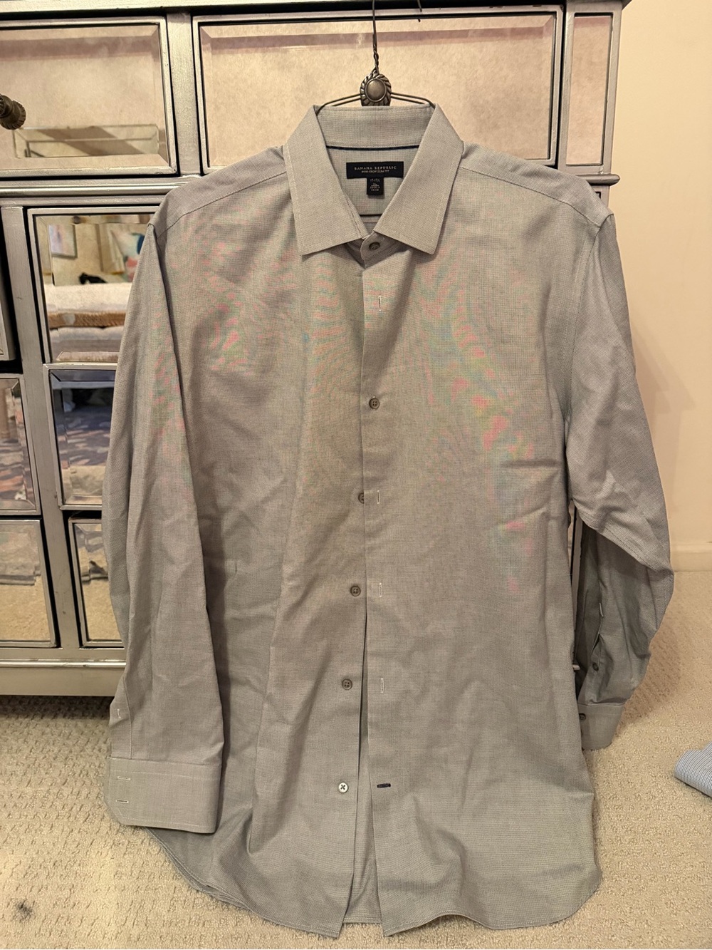 Banana Republic Men's Dress Shirt in Light Gray